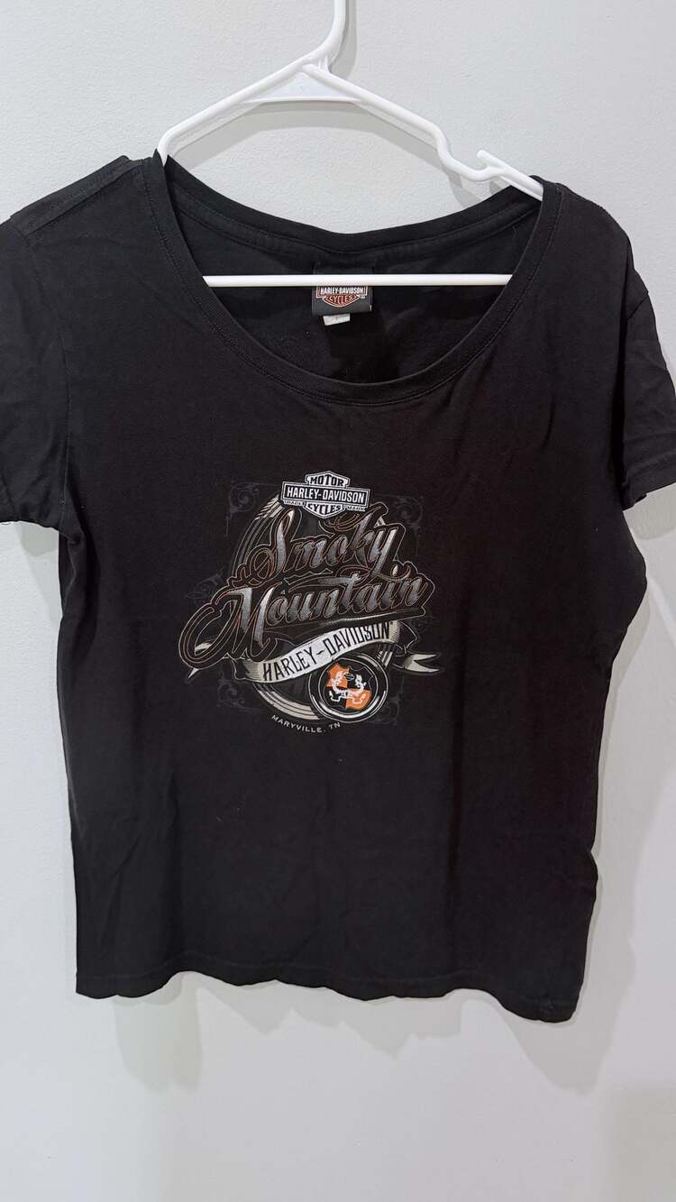 Harley-Davidson Smoky Mountain  Black Scoop Neck T-Shirt Women's Size L